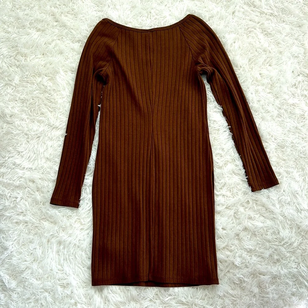 Brown Ribbed Sweater Dress - Picture 3 of 3
